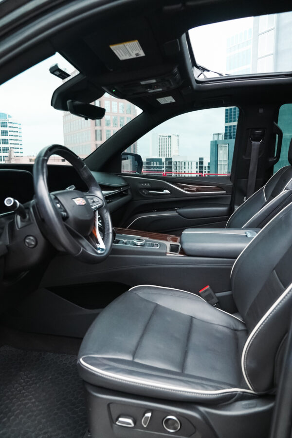 Black - Cadillac Escalade 600 - Image 12