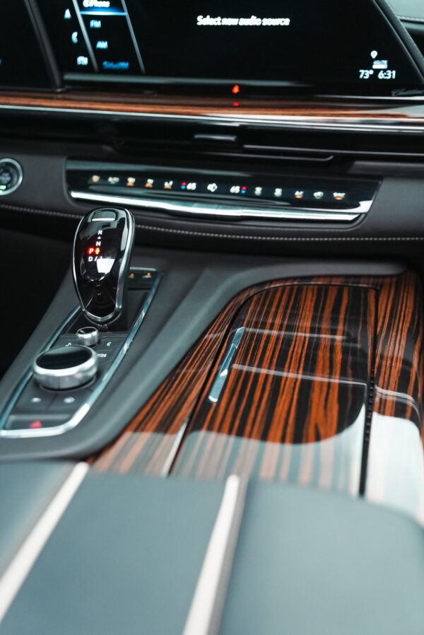Black - Cadillac Escalade 600 - Image 10