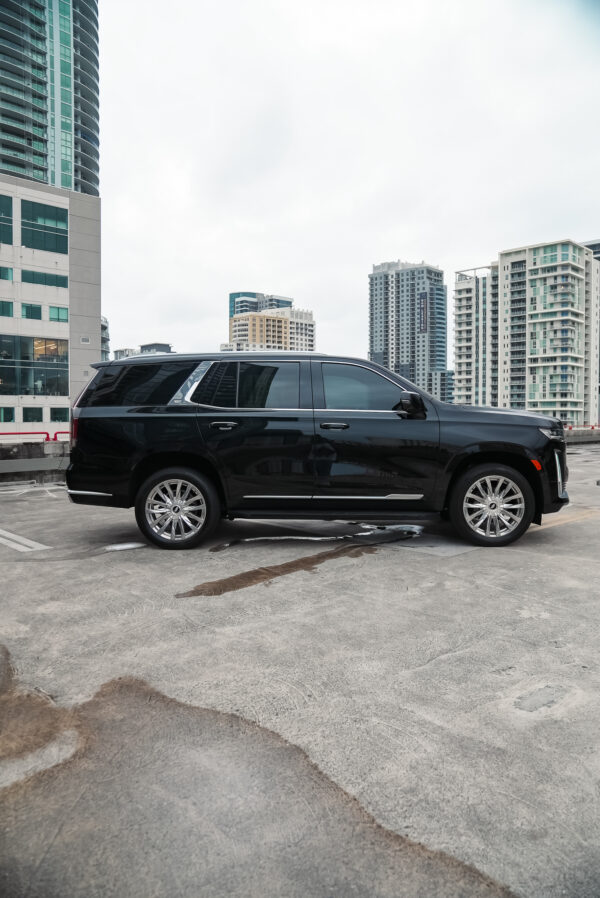 Black - Cadillac Escalade 600 - Image 8